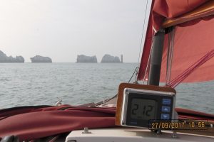 [8] 1056 Approaching the Needles