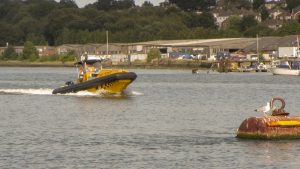 [46] 1705 Seastart In The River Itchen