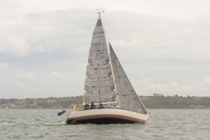 [26] 1408 Passing Yacht