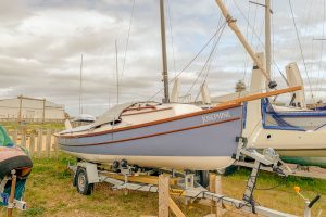 190428: a very new BRe in the Calshot boat park