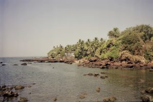 Dona Paula Beach Resort (Goa 2002 E32)