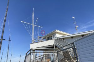 [12] Gurnard Sailing Club With The Weather Station Ringed (IMG 4126)
